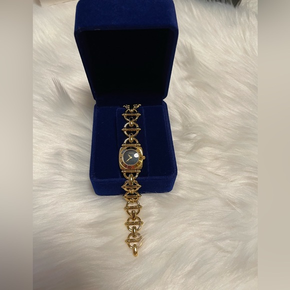 ‼️ SOLD ‼️Gucci Horsebit  Watch - Picture 7 of 11